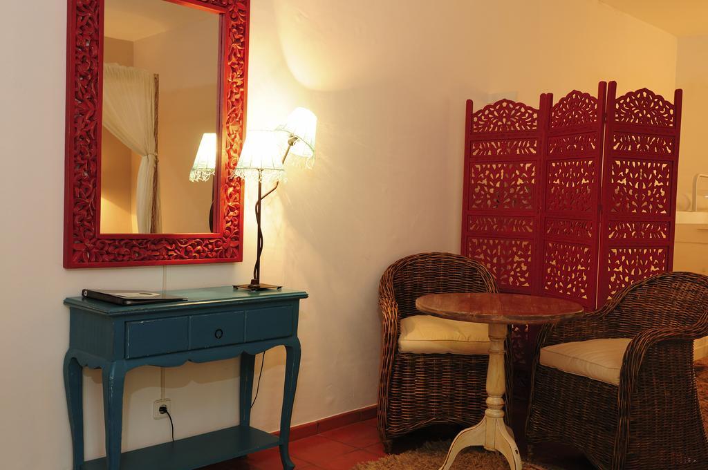 Casa Do Foral Guest House Rio Maior Bagian luar foto